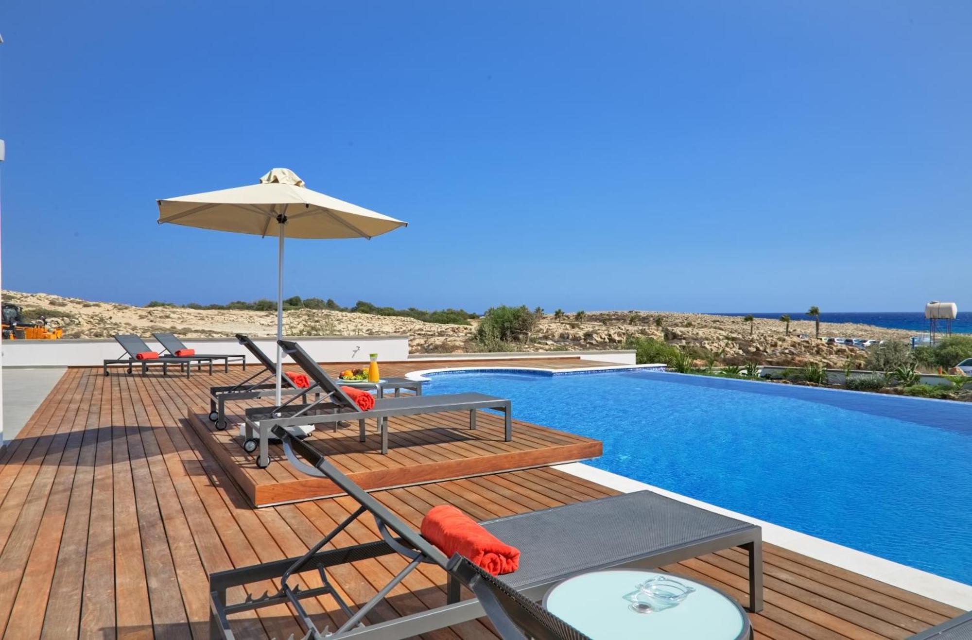 Beachfront Luxury Villa Idania Ayia Napa Exteriör bild
