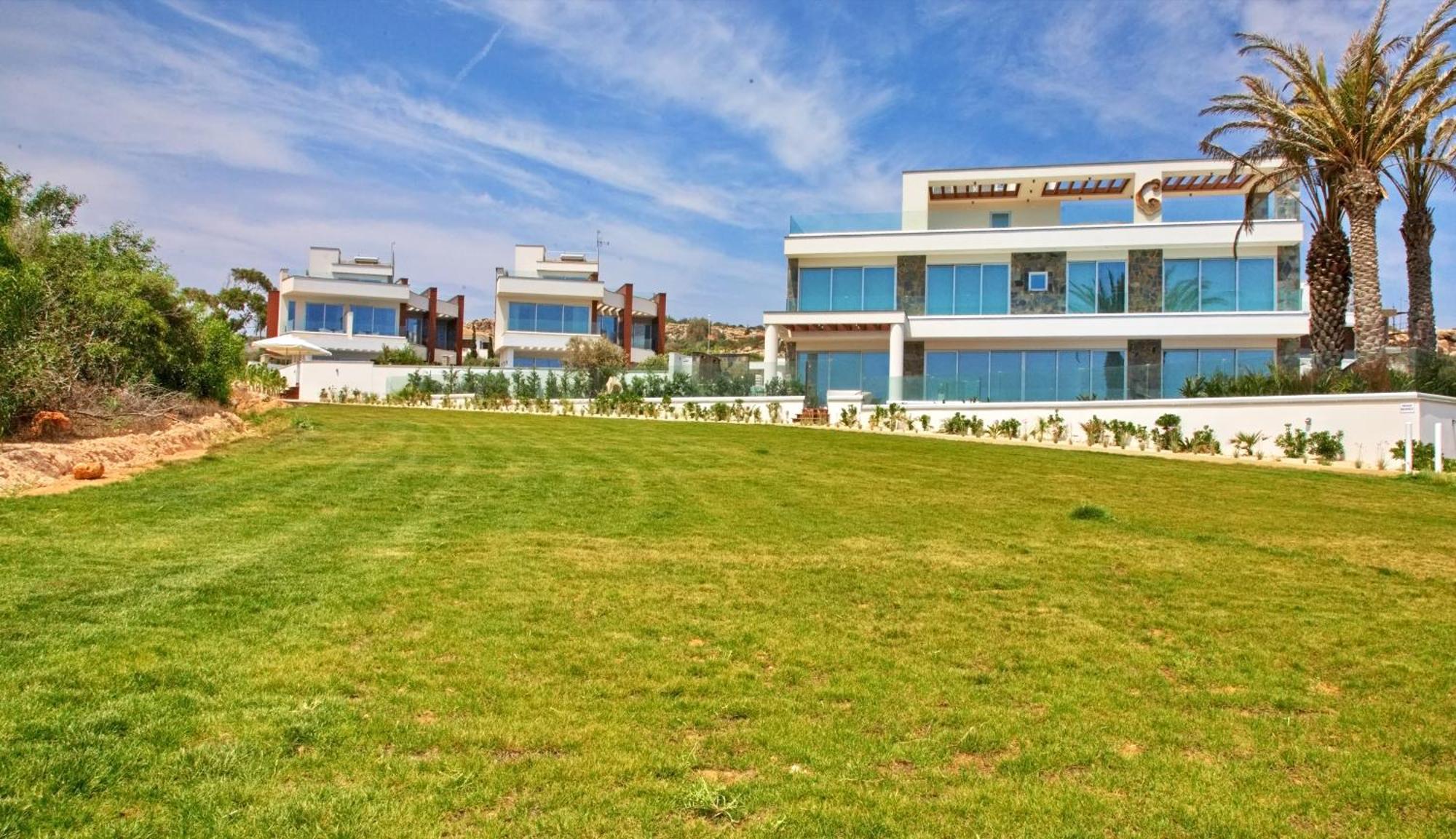 Beachfront Luxury Villa Idania Ayia Napa Exteriör bild