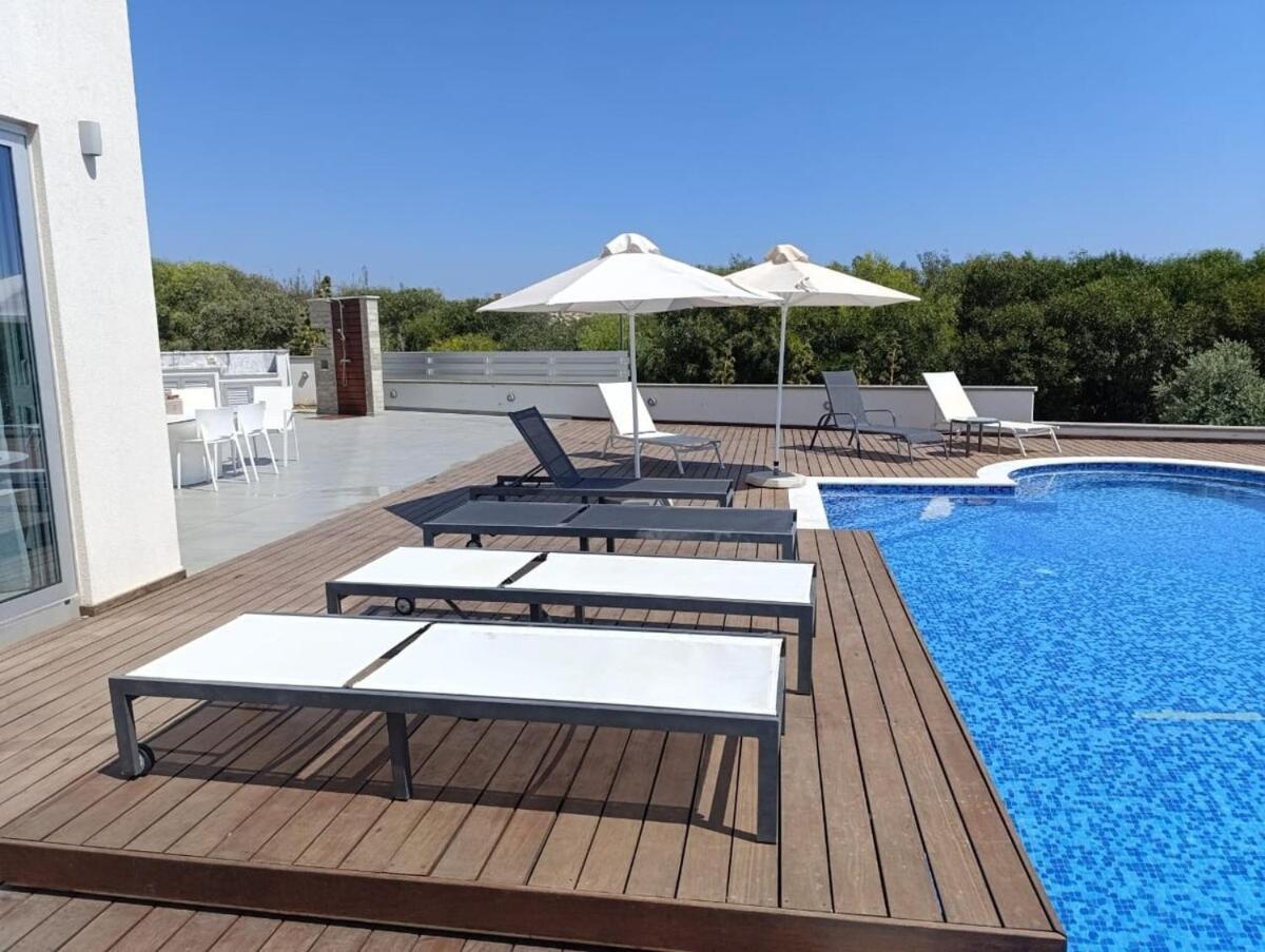 Beachfront Luxury Villa Idania Ayia Napa Exteriör bild