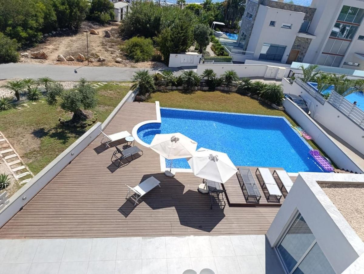 Beachfront Luxury Villa Idania Ayia Napa Exteriör bild